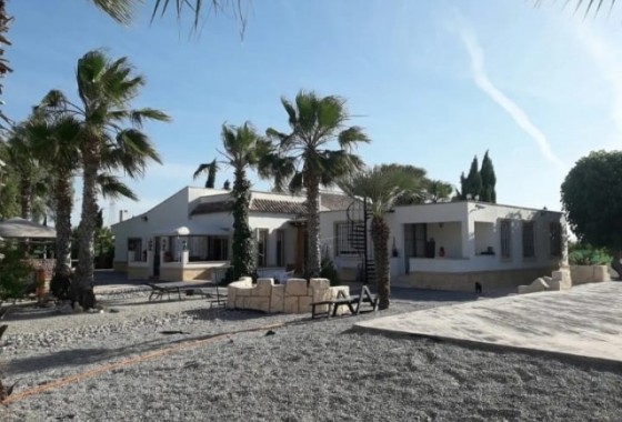 Villa - Herverkoop - Orihuela* - La Matanza*