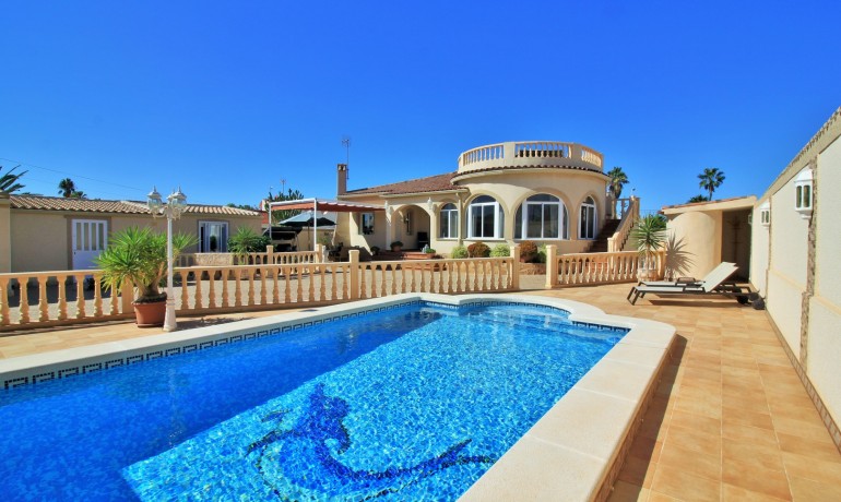 Villa - Herverkoop - Torrevieja -
                La Siesta