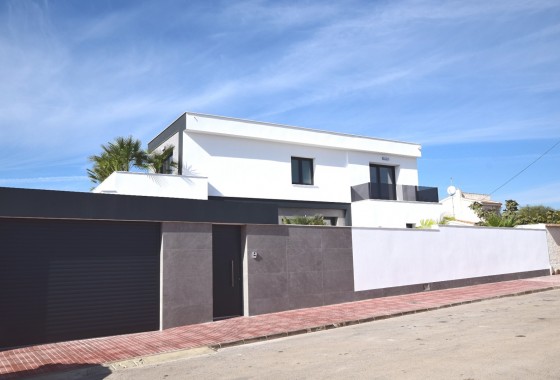 Villa - New Build - Cuidad Quesada* - Central Quesada