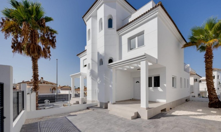 Villa - New Build - San Fulgencio -
                El Oasis