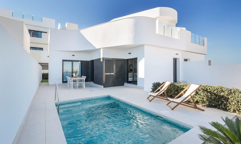 Villa - Nouvelle construction - Torrevieja* -
                Lago Jardín II