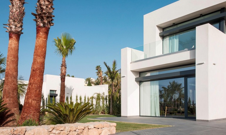 Villa - Nueva construcción  - La Manga Club -
                Las Orquídeas