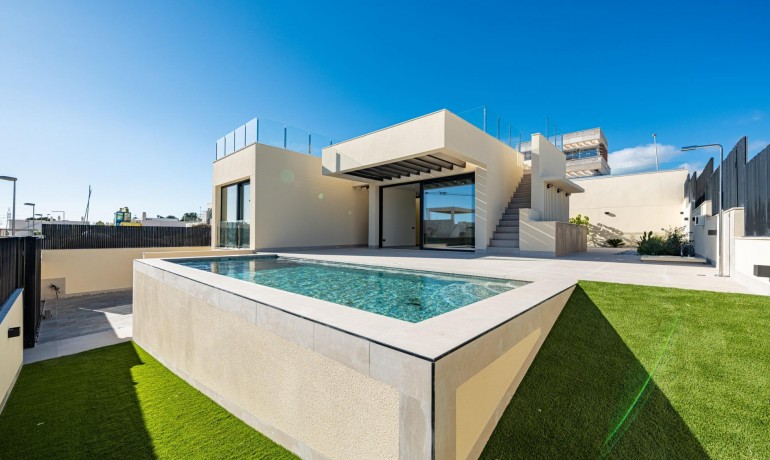 Villa - Nueva construcción  - Polop -
                La Alberca