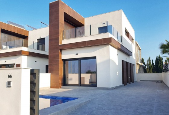 Villa - Nueva construcción  -  - 