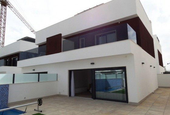 Villa - Nueva construcción  -  - 