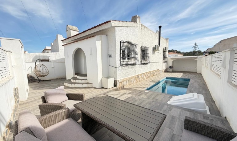 Villa - Revente - Blue Lagoon -
                Blue Lagoon