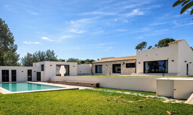 Villa - Revente - Denia* -
                La Xara - La Sella