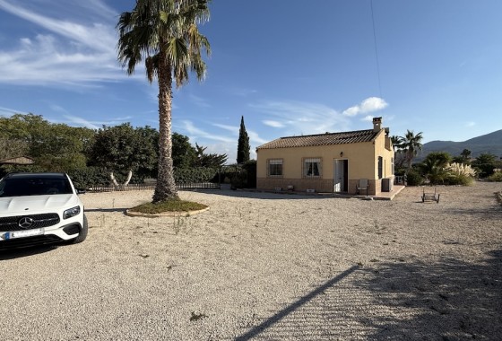 Villa - Revente - Hondón de los Fráiles - Hondon de los Frailes*