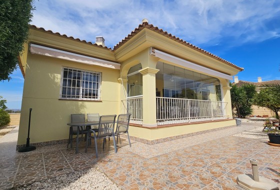 Villa - Revente - La Marina - La Marina - Urbanization