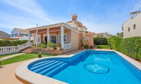 Villa - Revente -
            Torrevieja* - CB-76762