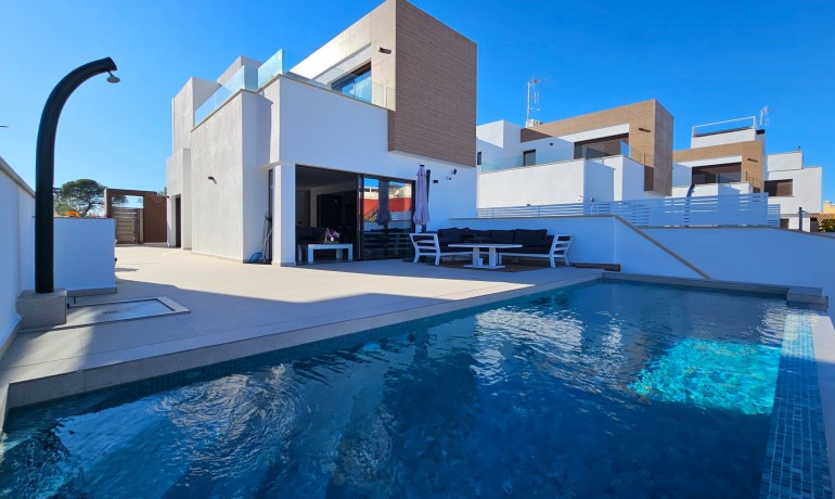 Villa - Sale - Algorfa -
                Algorfa