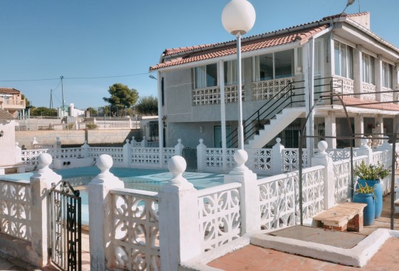 Villa - Sale - Crevillente - Crevillente