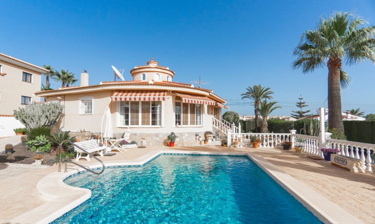 Villa - Sale - Cuidad Quesada* -
                Ciudad Quesada - Town