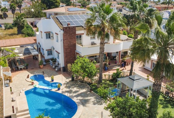 Villa - Sale - Cuidad Quesada* - Ciudad Quesada
