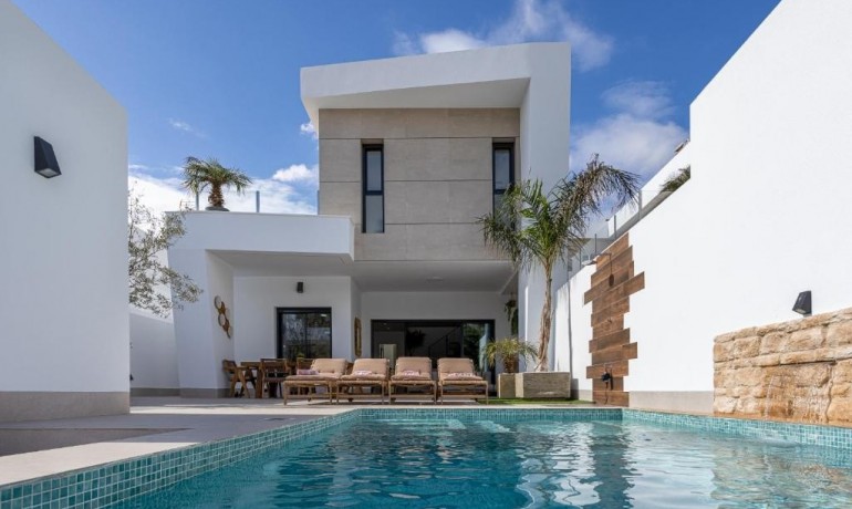 Villa - Sale - Dolores* -
                Dolores