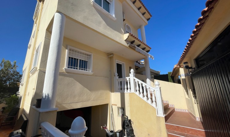 Villa - Sale - Guardamar del Segura* -
                Alicante