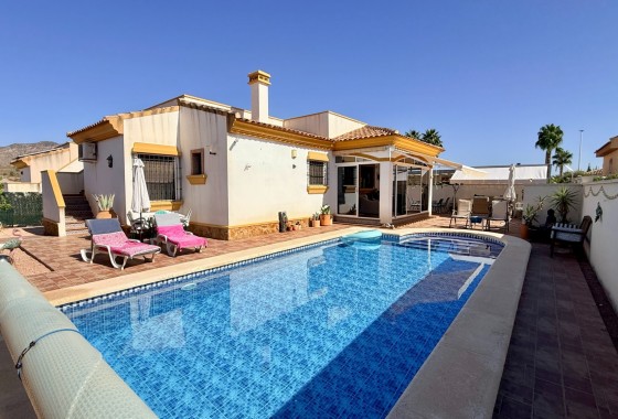 Villa - Sale - Hondón de las Nieves - Hondón de las Nieves*