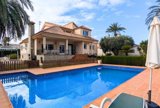 Villa - Sale - Mil Palmeras - Mil Palmeras