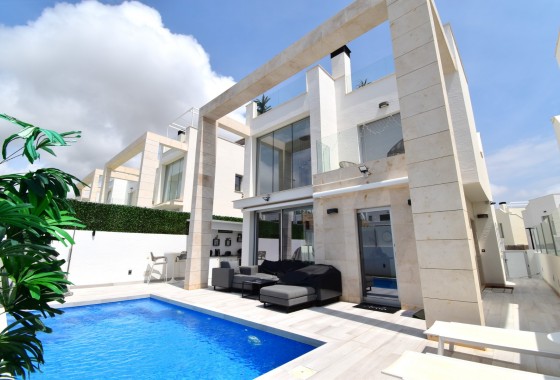 Villa - Sale - Orihuela Costa - Lomas de Cabo Roig