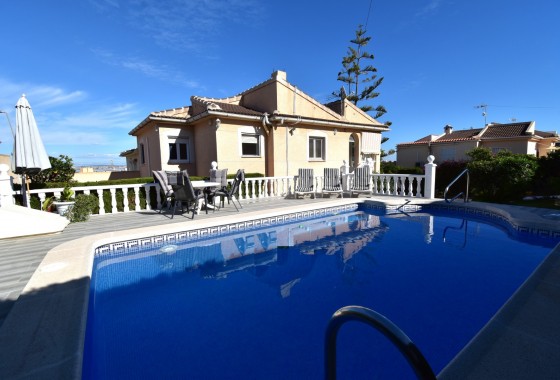 Villa - Sale - Orihuela Costa* - Los Balcones