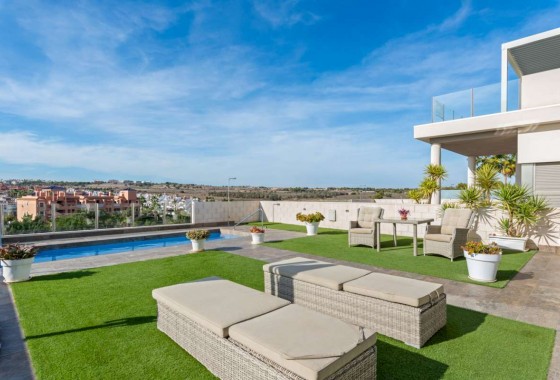 Villa - Sale - Orihuela Costa* - Villamartin*