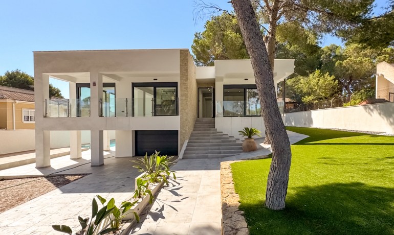 Villa - Sale - Torrevieja* -
                Los Balcones