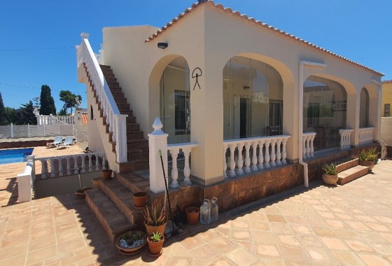 Villa - Sale - Torrevieja* - Los Balcones*