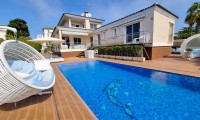 Villa - Sale -
            Torrevieja* - VR-52236
