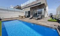 Villa - Sale -
            Villamartin - DP-16804