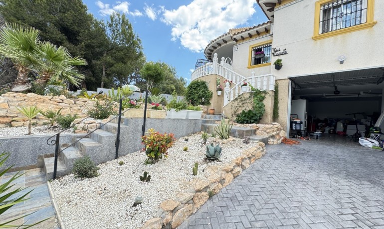 Villa - Sale - Villamartin -
                Villamartin