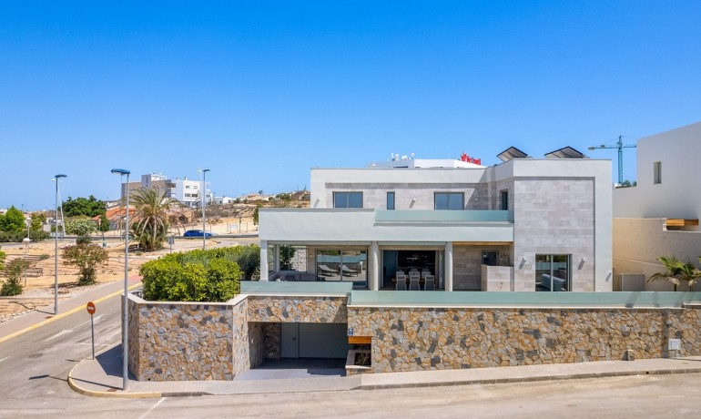 Villa - Venta - Benijofar -
                Benijófar