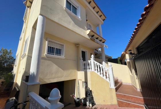 Villa - Venta - Guardamar del Segura - Alicante