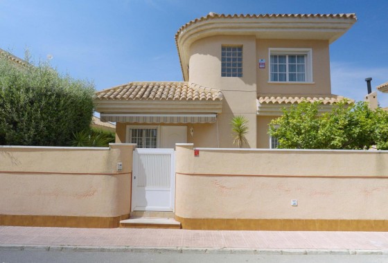 Villa - Venta - Orihuela Costa - Punta Prima