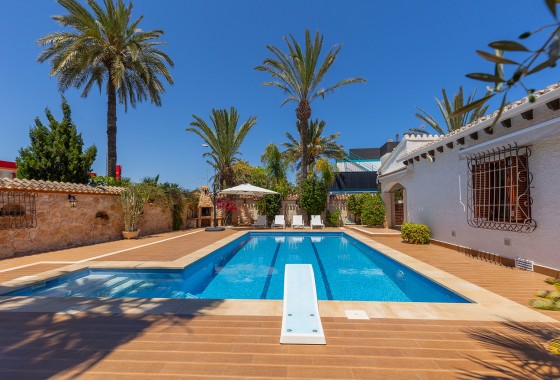 Villa - Venta - Orihuela Costa - Punta Prima