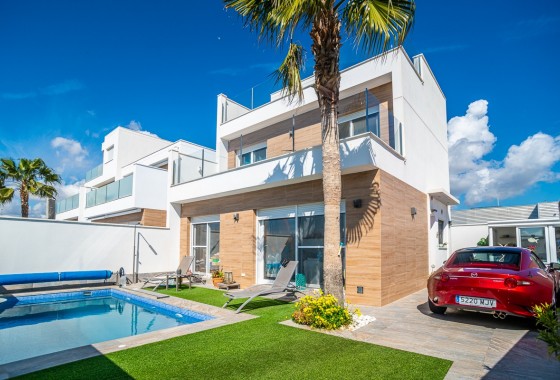 Villa - Venta - Pilar de la Horadada - Pilar de la Horadada