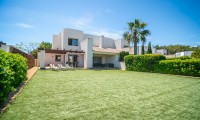 Villa - Venta -
            San Miguel de Salinas - GB-48922