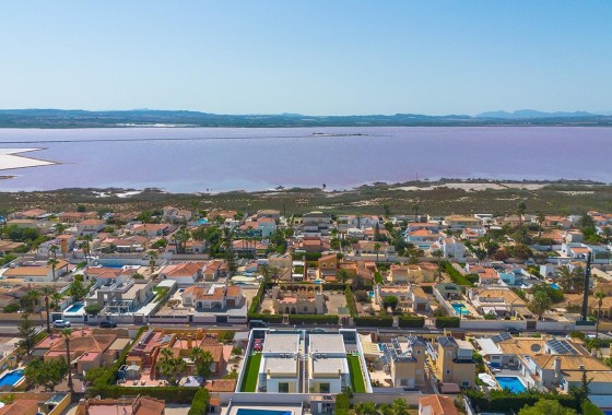 Villa - Venta - Torrevieja - Los Balcones - Los Altos del Edén