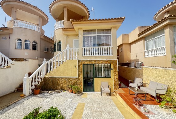 Villa - Venta - Villamartin - Villamartin