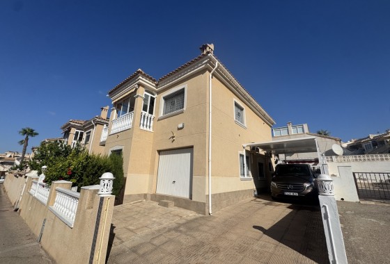 Villa - Venta - Villamartin - Villamartin