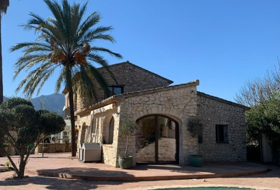 Villa - Venta -  - 