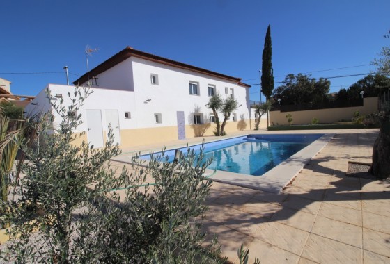 Villa - Venta -  - 