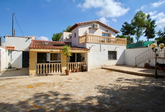 Villa - Venta -  - 