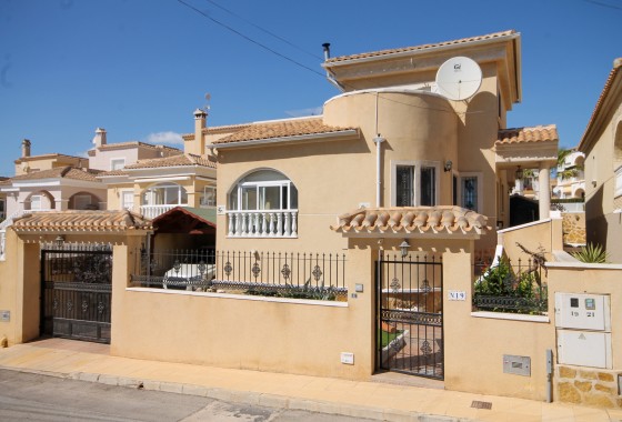 Villa - Venta -  - 