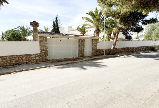 Villa - Venta -  - 