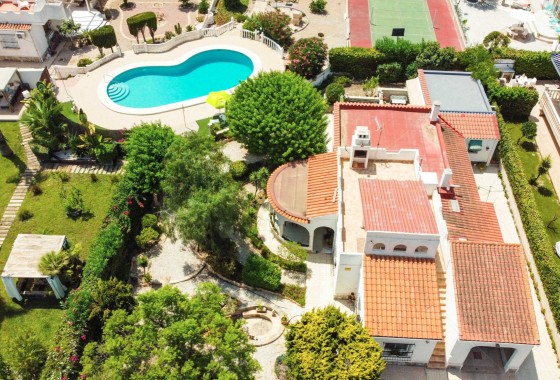 Villa - Venta -  - 