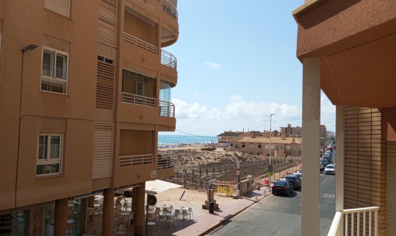 Sale - Apartment / Flat -
Torrevieja* - La Mata*