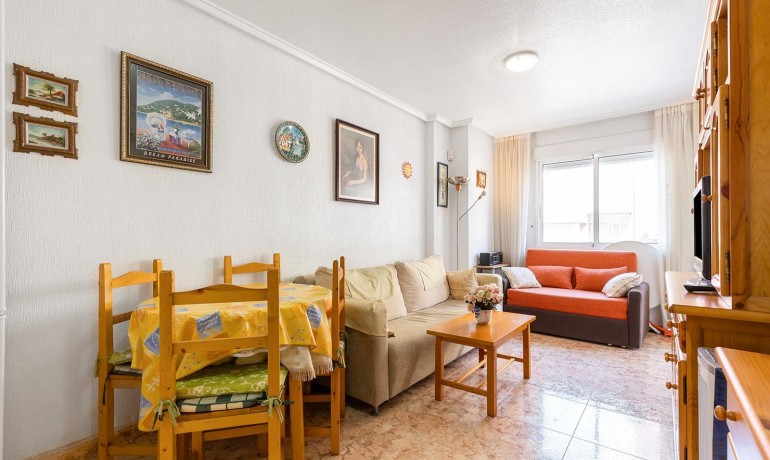 Revente - Appartement / Flat -
Torrevieja* - Playa de los Locos*