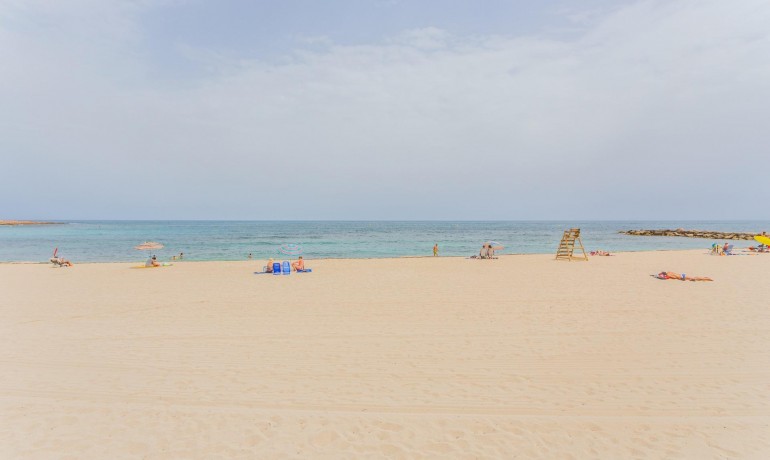 Revente - Appartement / Flat -
Torrevieja* - Playa de los Locos*