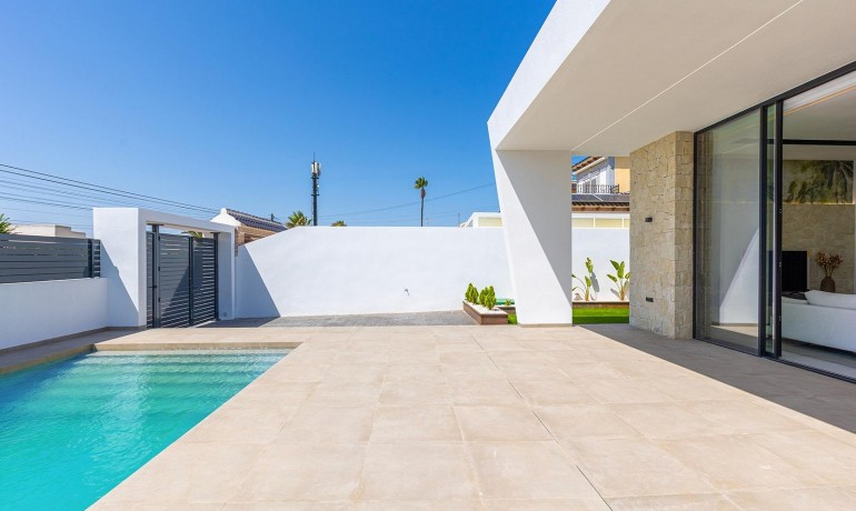 Nieuwbouw - Villa -
Torrevieja* - Torreta Florida*