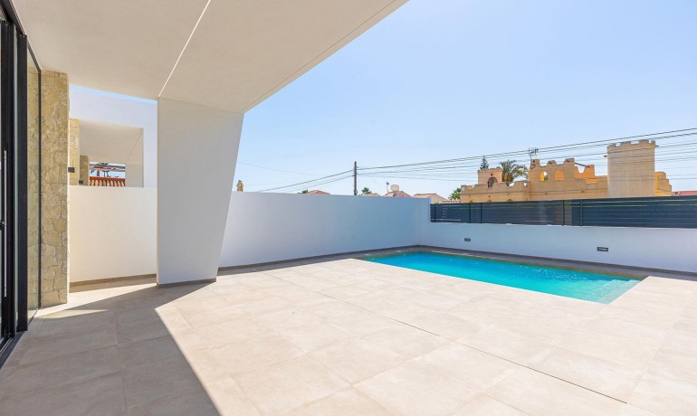 Nieuwbouw - Villa -
Torrevieja* - Torreta Florida*